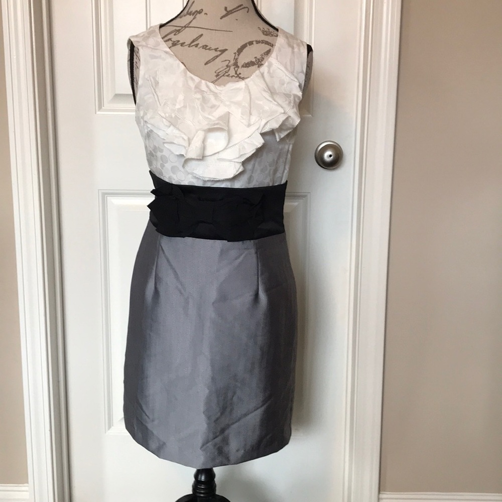 Medium formal dress Luce brand